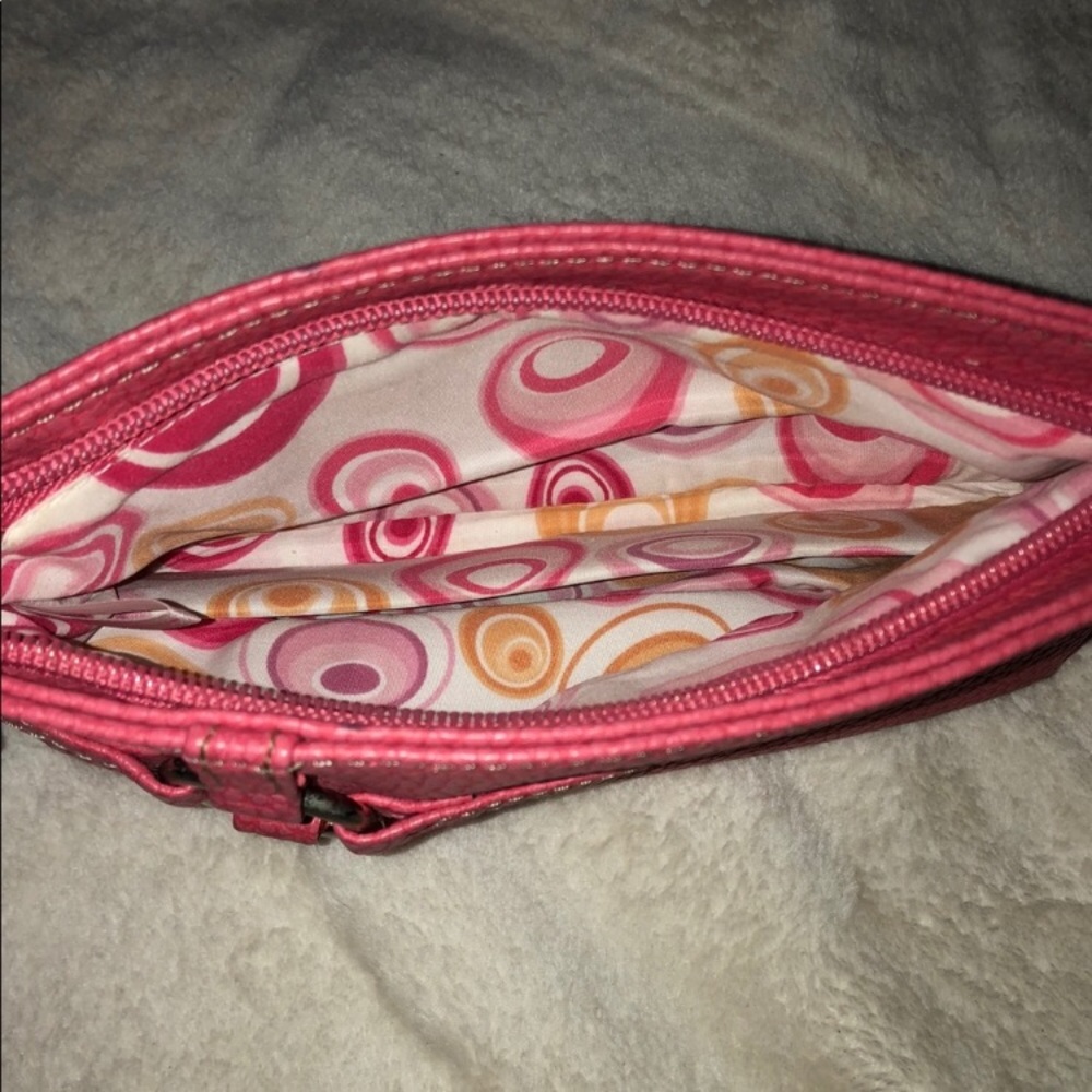 Pink / Wristlet - Picture 3 of 3